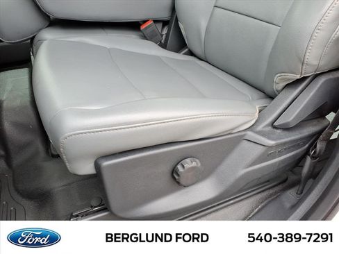 Used 2023 Ford F250 XL w/ 360-Degree Camera Package AWD/4WD image 16