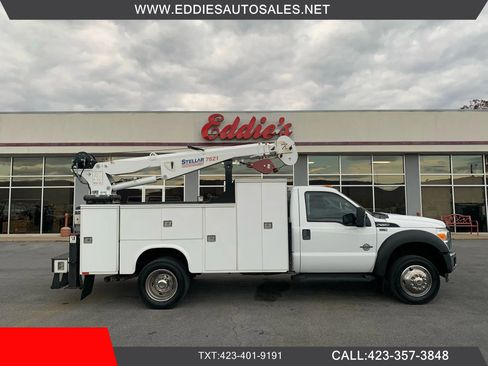 Used 2011 Ford F550 4x4 Regular Cab Super Duty w/ Payload Upgrade Pkg image 1