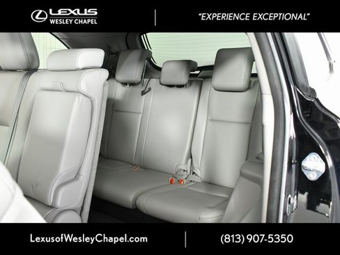 Used 2018 Toyota Highlander XLE image 25