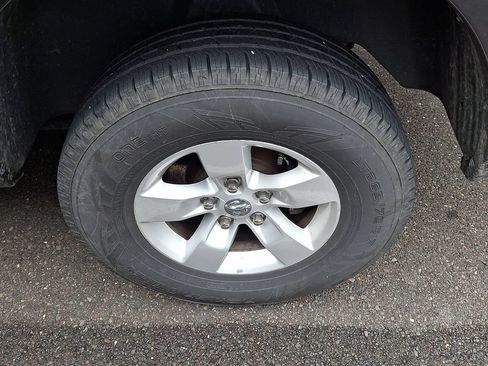 Used 2021 RAM 1500 Tradesman w/ Chrome Plus Package AWD/4WD image 7
