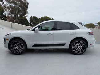 Certified 2025 Porsche Macan AWD/4WD video 2
