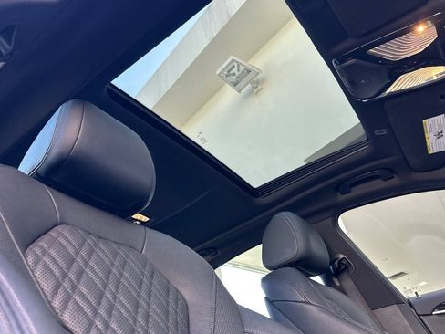 Used 2023 BMW 530e w/ M Sport Package RWD image 17