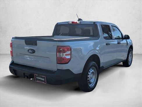New 2025 Ford Maverick XL image 2