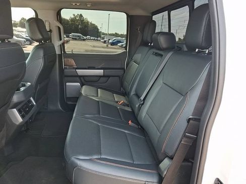 Used 2024 Ford F250 Lariat w/ Lariat Ultimate Package AWD/4WD image 10