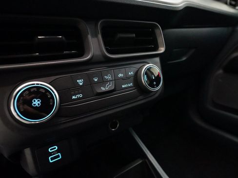 Used 2023 Ford Maverick XLT w/ Black Appearance Package image 20