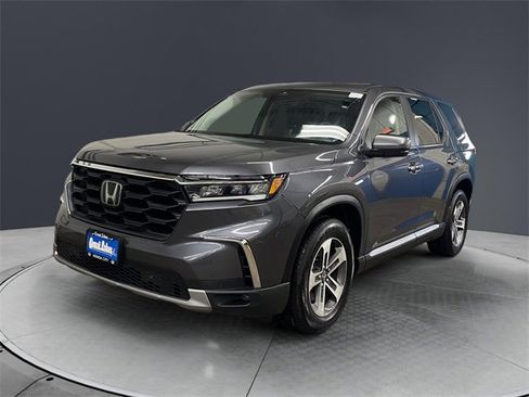 Certified 2024 Honda Pilot EX-L image 7