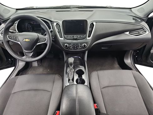 Used 2023 Chevrolet Malibu LT image 9