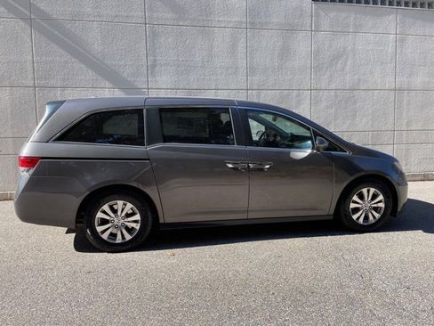 Used 2017 Honda Odyssey EX-L image 5