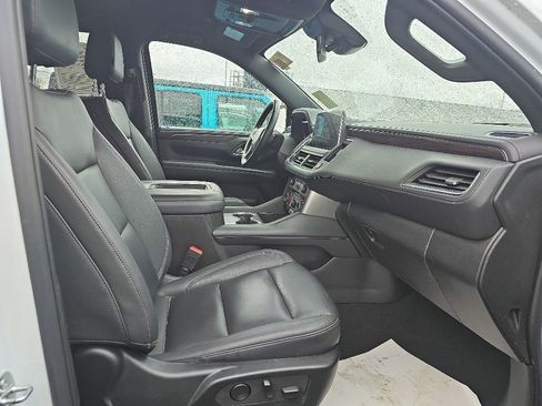 Used 2023 Chevrolet Tahoe LT AWD/4WD image 6