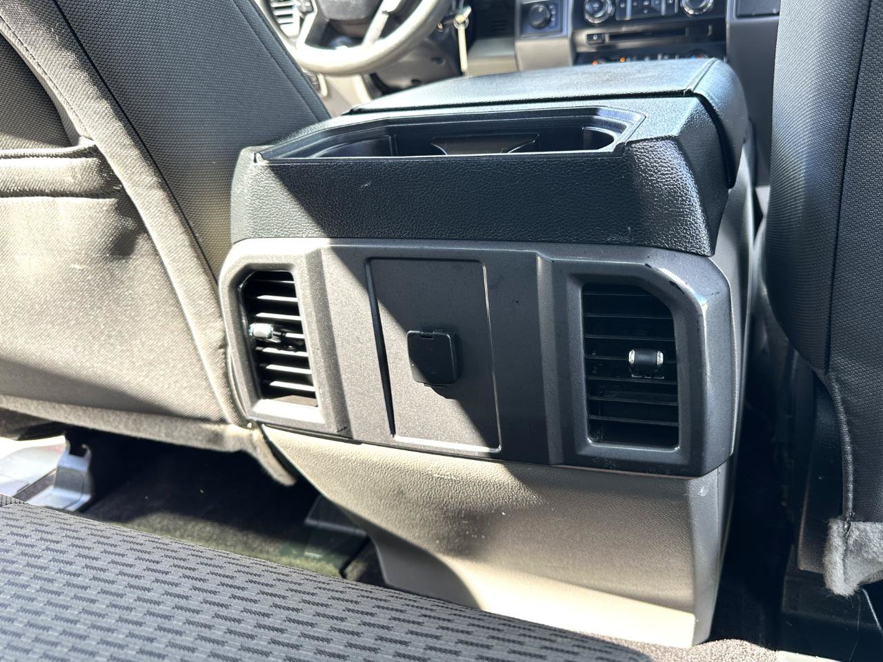 Used 2016 Ford F150 XLT AWD/4WD image 40