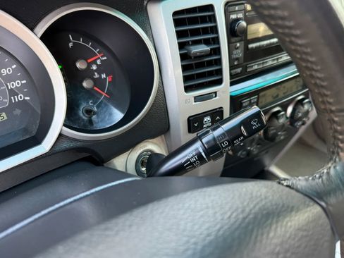 Used 2007 Toyota 4Runner Sport RWD image 26