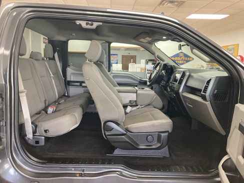 Used 2019 Ford F150 XLT AWD/4WD image 16