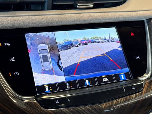 Used 2024 Cadillac XT6 Premium Luxury w/ Platinum Package image 24
