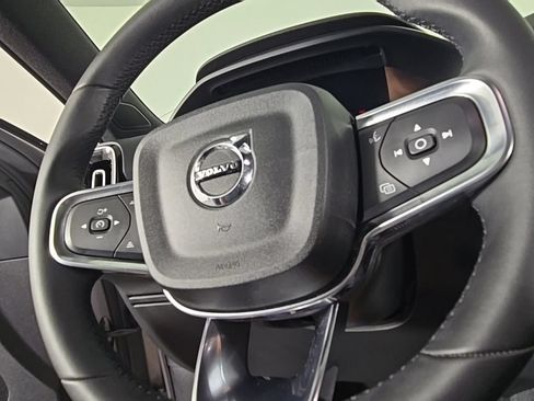 Certified 2023 Volvo XC40 Recharge Ultimate AWD/4WD image 31