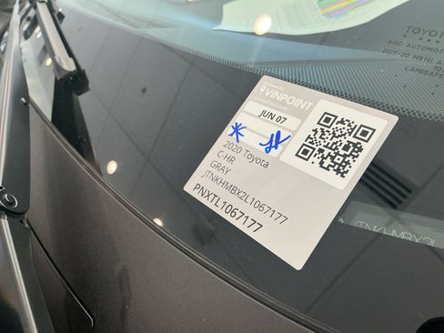 Certified 2020 Toyota C-HR LE FWD image 25