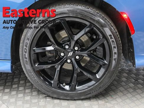 Used 2022 Dodge Charger R/T w/ Blacktop Package image 8