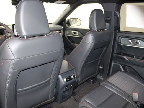 New 2026 Ford Explorer ST-Line RWD image 27