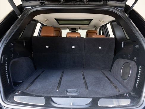 Used 2012 Jeep Grand Cherokee Overland image 14