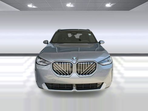 Used 2025 BMW X3 xDrive30 w/ Premium Package AWD/4WD image 6