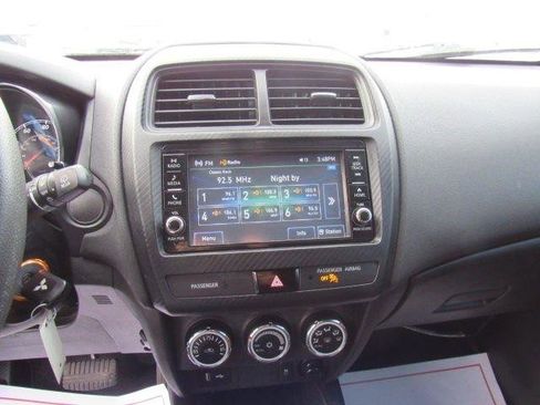 Used 2019 Mitsubishi Outlander Sport ES image 14