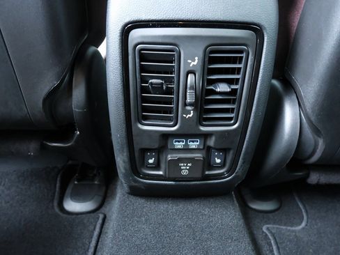 Used 2024 Dodge Durango R/T image 32