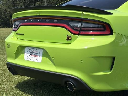 Used 2023 Dodge Charger Scat Pack w/ Plus Group RWD image 17