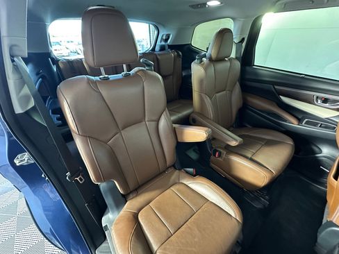 Used 2019 Subaru Ascent Touring w/ Popular Package #3 image 33