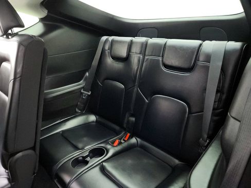 Used 2023 Tesla Model Y Long Range image 18