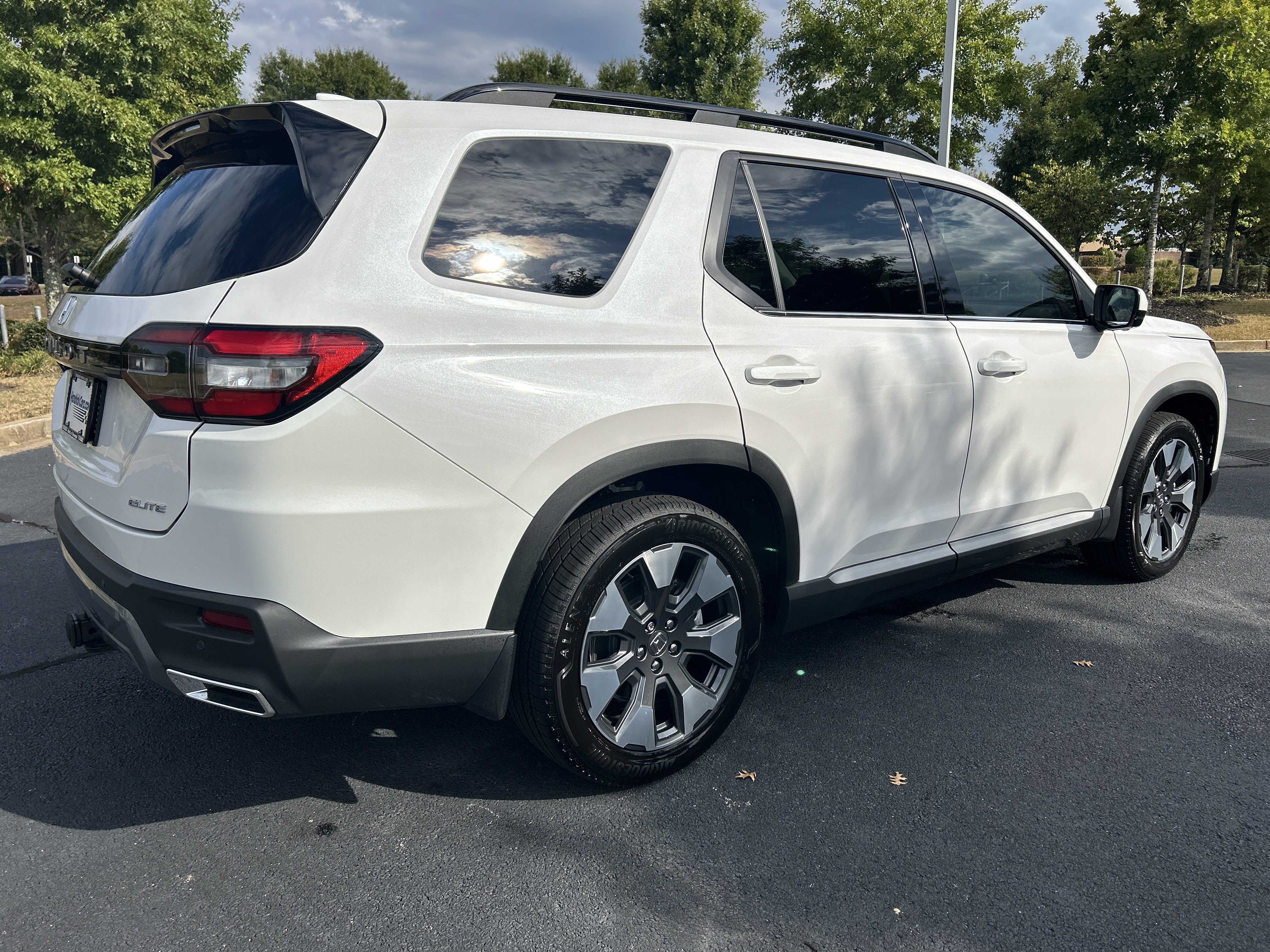 Certified 2026 Honda Pilot Elite image 9