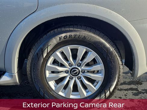 Used 2024 Nissan Armada SV image 11