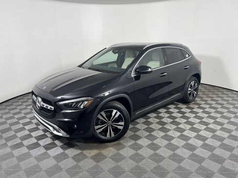 Used 2026 Mercedes-Benz GLA 250 image 1