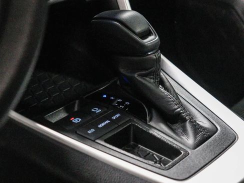 Certified 2025 Toyota RAV4 LE FWD image 20