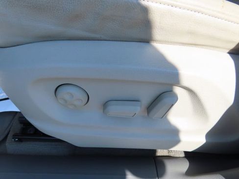 Used 2010 Audi Q5 3.2 Premium Plus image 18