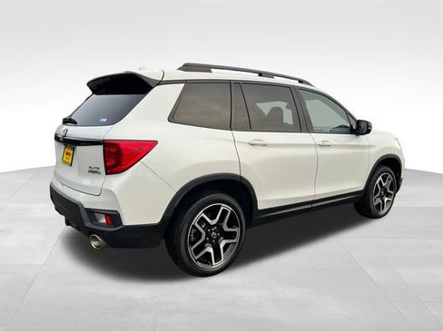Used 2022 Honda Passport Elite image 9