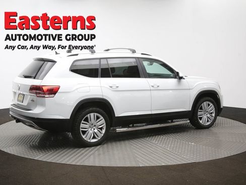 Used 2019 Volkswagen Atlas SE w/ Towing Package image 42