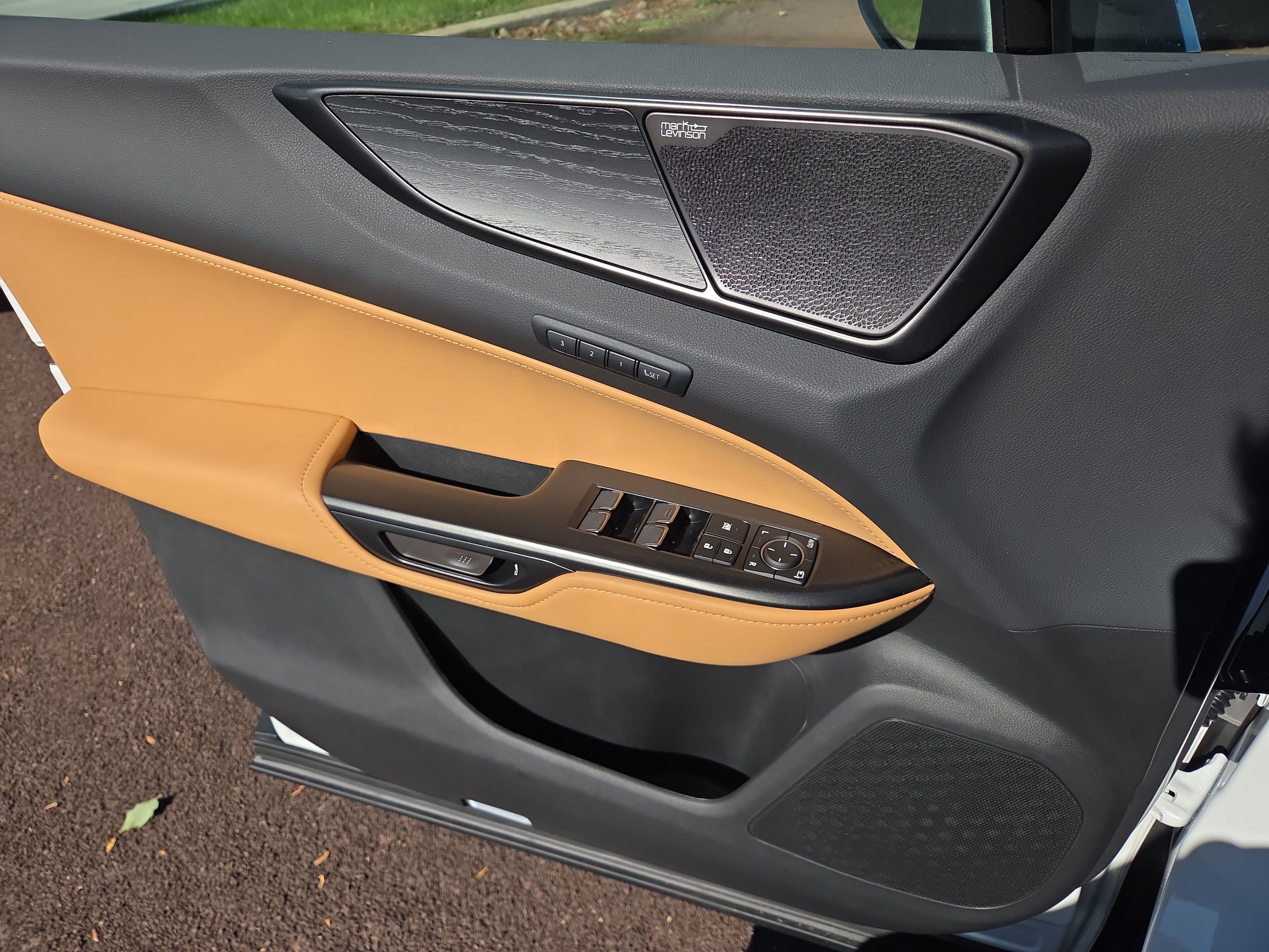 New 2026 Lexus NX 350 AWD w/ Accessory Package (2T) image 8