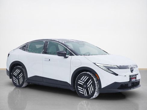 New 2026 Nissan Leaf SV+ image 1