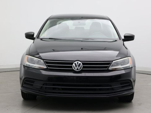 Used 2016 Volkswagen Jetta S FWD image 2