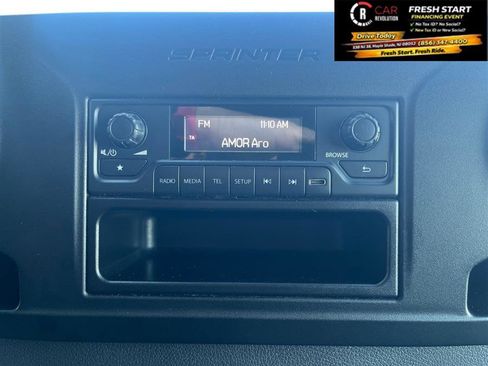 Used 2025 Mercedes-Benz Sprinter 2500 image 18