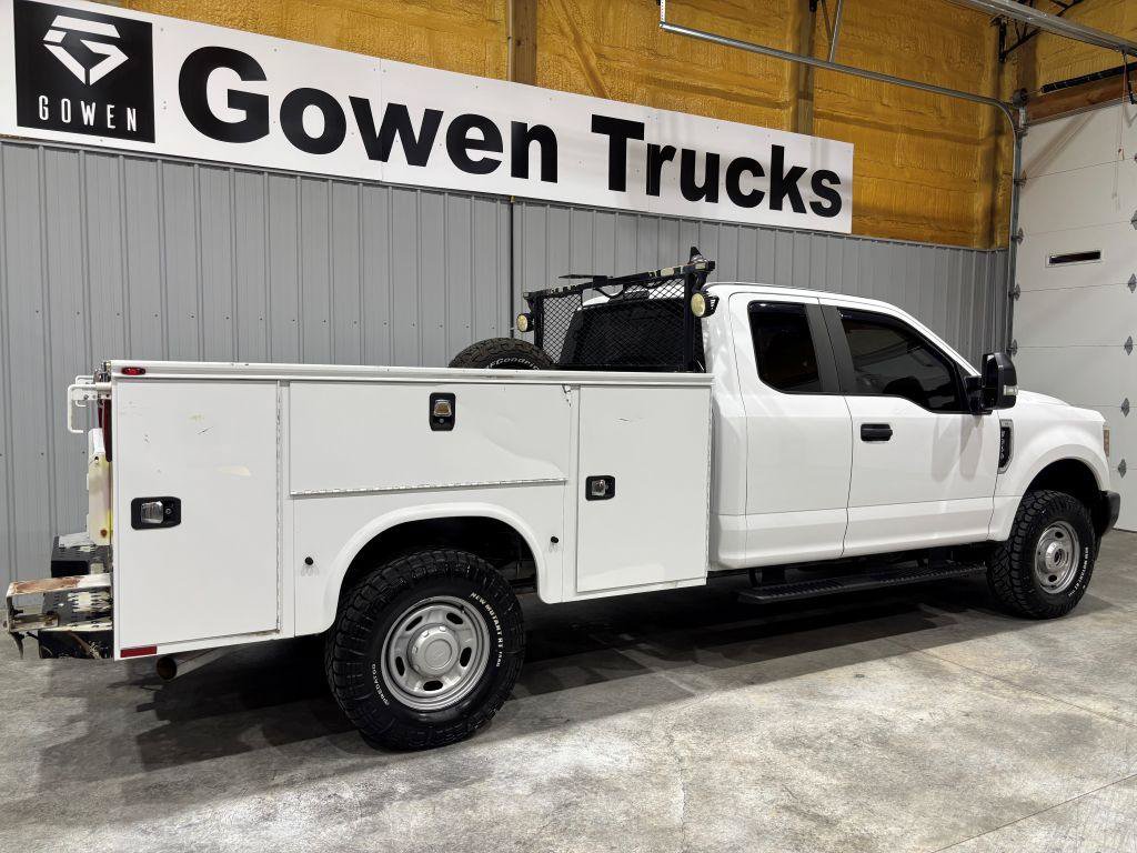 Used 2018 Ford F350 XL AWD/4WD image 6