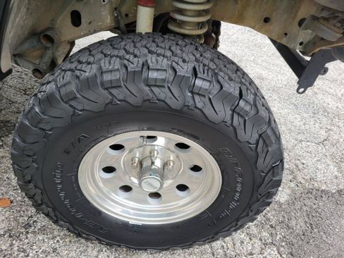 Used 1997 Jeep Cherokee SE AWD/4WD image 9
