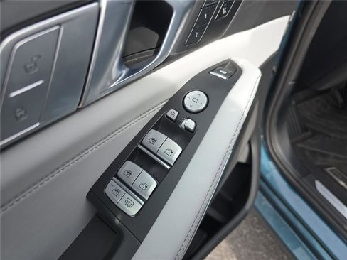 Used 2026 BMW X7 xDrive40i image 20