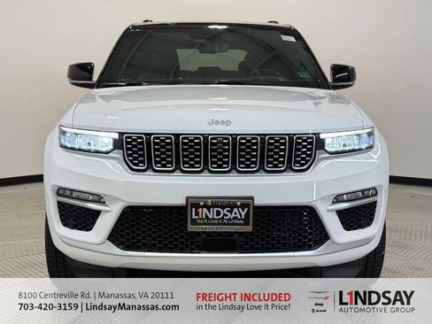 New 2025 Jeep Grand Cherokee Summit image 3