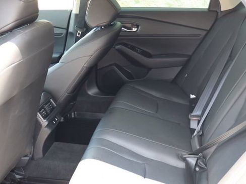 Used 2025 Honda Accord Touring image 7