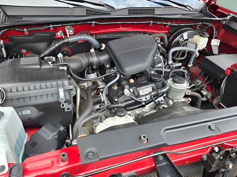 Used 2022 Toyota Tacoma SR w/ SR Convenience Package RWD image 20
