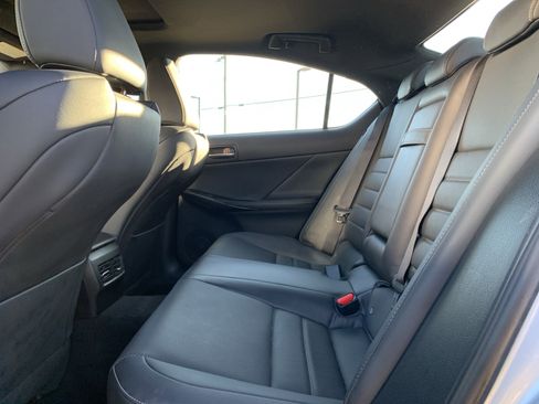 Used 2025 Lexus IS 500 500 F SPORT Performance image 32