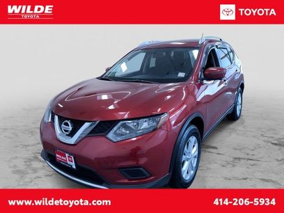Used 2016 Nissan Rogue SV w/ SV Premium Package