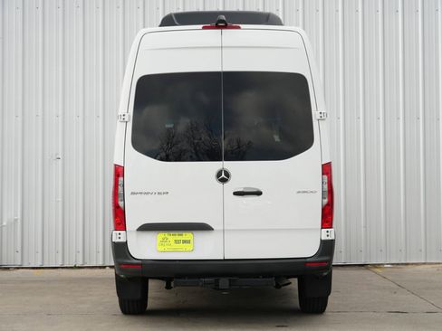 Used 2023 Mercedes-Benz Sprinter 2500 w/ Acoustic Package image 45