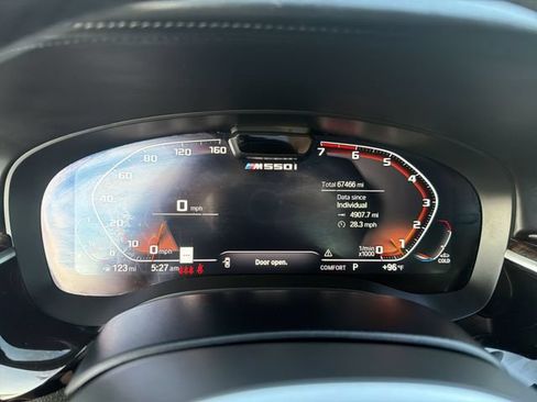 Used 2021 BMW M550i xDrive AWD/4WD image 12