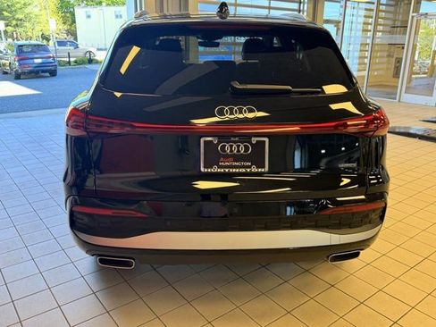 Used 2025 Audi Q5 Premium w/ Convenience Package AWD/4WD image 6